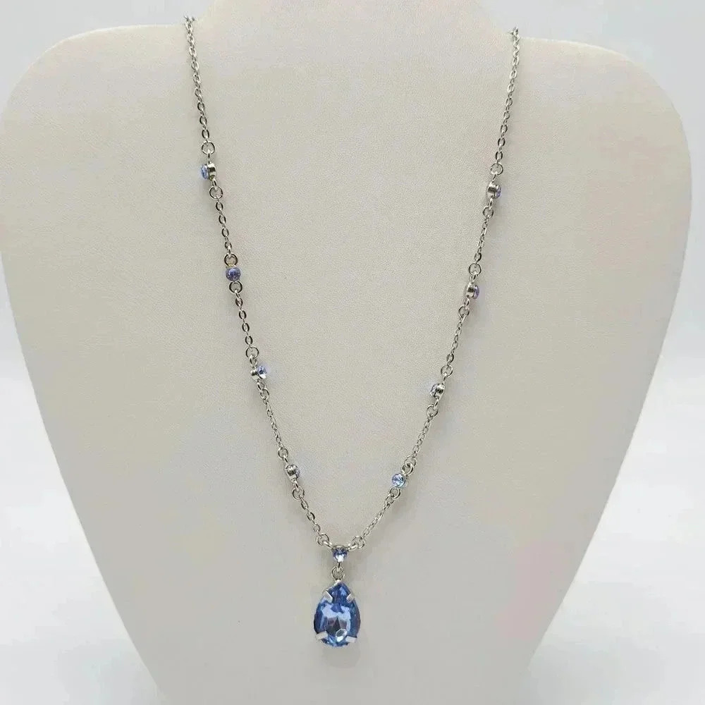 Blue Rhinestone Crystal Station Pendant Chain Necklace Silver Tone Vintage
